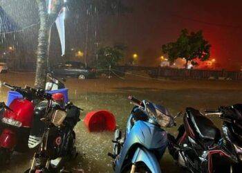 Mưa lớn dị thường xuất hiện giữa đêm “thất tịch” tại Lào Cai