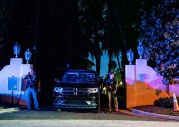 Mỹ xác nhận FBI đang điều tra cựu Tổng thống Trump