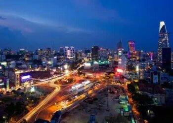 Nền kinh tế Việt Nam được đánh giá là 'điểm sáng' giữa những biến động trong khu vực