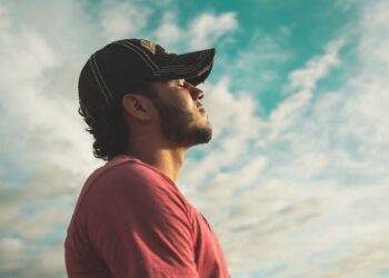 Nếu đang trải nghiệm 5 "khó khăn" này thì chúc mừng, cuộc sống của bạn sắp "lên hương"