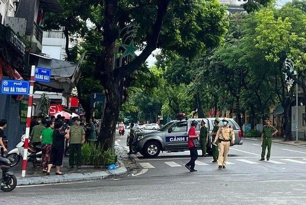 Nghi phạm sát hại người phụ nữ trên phố đã qua cơn nguy kịch