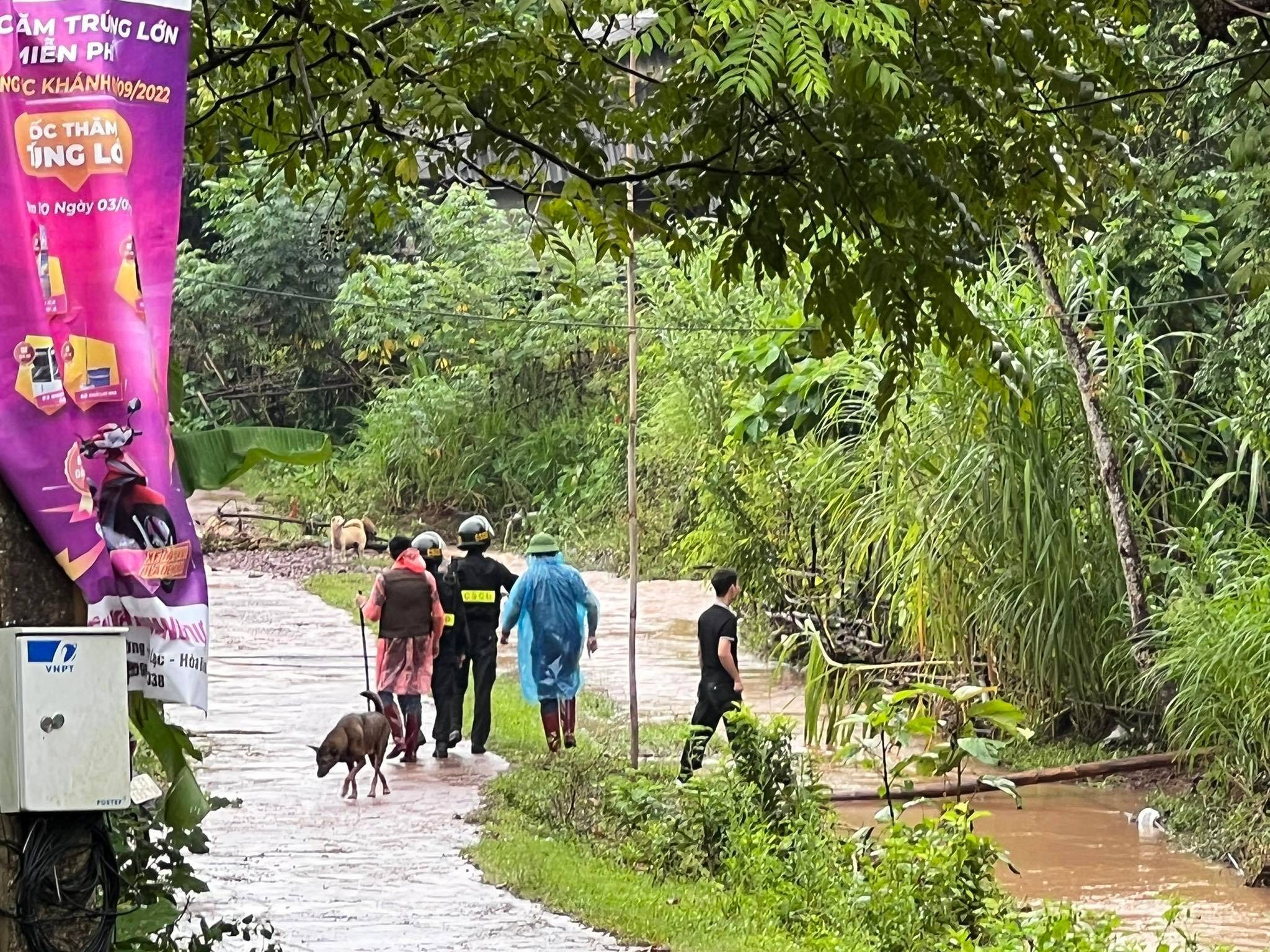 Người vợ kể phút lại phút giây thoát khỏi lưỡi dao của nghi phạm chém 4 người thương vong ở Hoà Bình