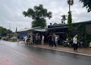 Người vợ kể phút lại phút giây thoát khỏi lưỡi dao của nghi phạm chém 4 người thương vong ở Hoà Bình