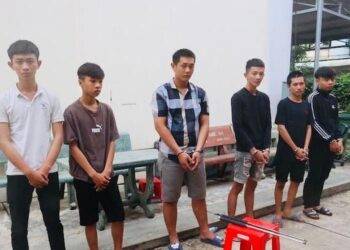 nhom tuoi teen xai lai chieu cu trong hang loat vu cuop o tay ninh Tây Ninh: Bắt giữ nhóm đối tượng tuổi teen gây ra hàng loạt vụ cướp Nhóm tuổi teen xài lại chiêu cũ trong hàng loạt vụ cướp ở Tây Ninh