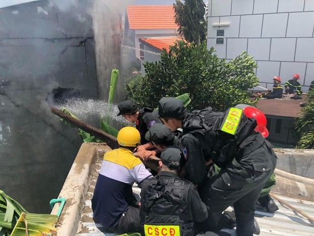 Ninh Thuận: Cháy lớn trong căn nhà 2 tầng, 3 nạn nhân vẫn còn kẹt bên trong