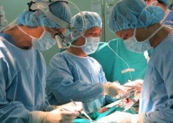 Sở Y tế TP.HCM lên tiếng về thông tin dừng mổ tim vì hết thuốc