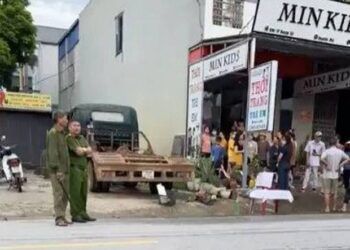 Thi thể trẻ sơ sinh bị vứt ven đường ở Phú Thọ: Người mẹ là công nhân, thuê trọ ở Hoàng Xá