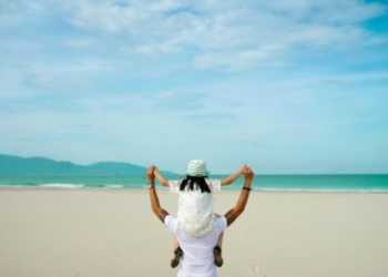 Tuyệt đối không dạy con gái theo cách này nếu muốn con tự tin, độc lập và hạnh phúc