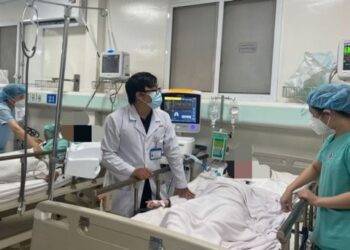 Xử phạt nhà hàng nơi 8 sinh viên uống rượu bị ngộ độc làm 2 người tử vong