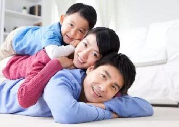 4 câu nói vàng của cha mẹ giúp con luôn mạnh mẽ, dũng cảm trước cuộc đời