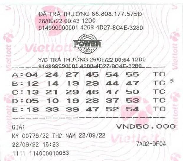 Ai là chủ nhân vé Vietlott hơn 98,6 tỷ đồng tại Cần Thơ? Ai là chủ nhân vé Vietlott hơn 98,6 tỷ đồng tại Cần Thơ?