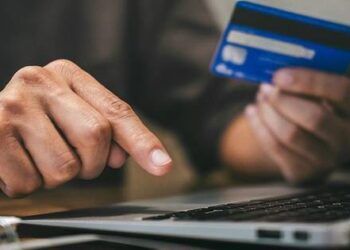 Chủ tài khoản có thể thực hiện các bước sau để lấy lại tiền nếu vô tình chuyển khoản nhầm