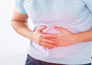 Đau bụng tưởng tái mắc ung thư, hóa ra là căn bệnh tỷ lệ tử vong lên đến 50%: Dấu hiệu nhận biết thế nào?