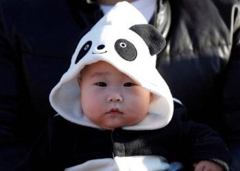 Dịch vụ thú vị ở Nhật: Thuê trẻ nhỏ khuấy động không khí viện dưỡng lão, trả công bằng bỉm và sữa