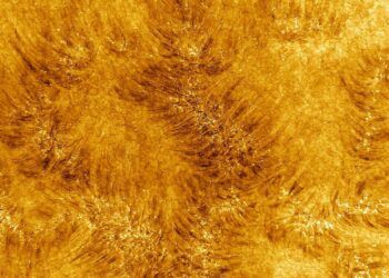 Hình ảnh tuyệt đẹp về Mặt trời do kính thiên văn hiện đại nhất thế giới chụp