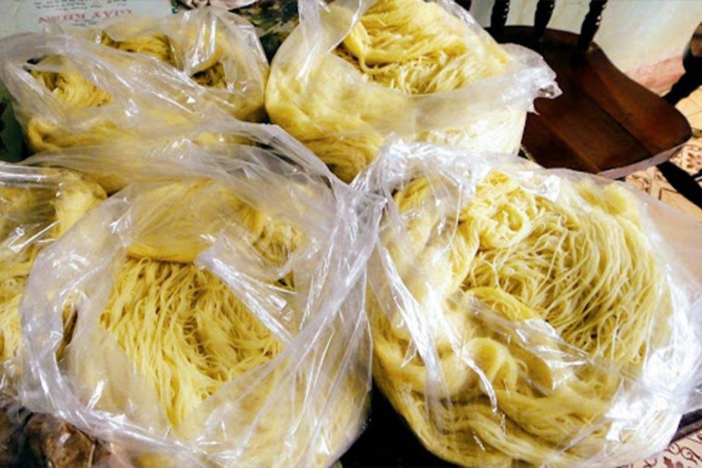 Loại bánh đặc sản chỉ có ở Bình Định đã ăn thì khó lòng buông đũa