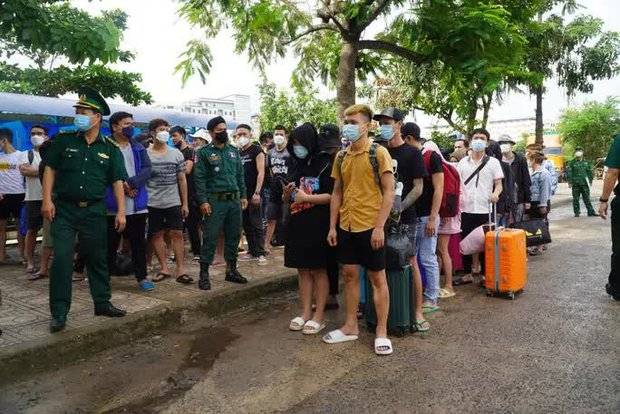 Lời kể của người bị dụ sang Campuchia việc nhẹ lương cao Lời kể của người bị dụ sang Campuchia việc nhẹ lương cao