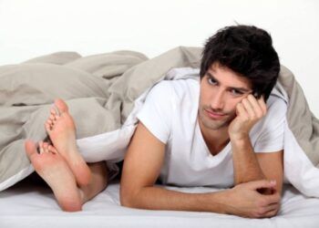 Nam giới cũng có ngày “đèn đỏ”