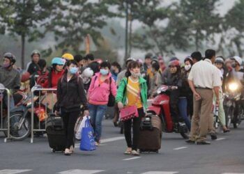 Nghỉ tết 7 ngày, người lao động và doanh nghiệp nói gì?