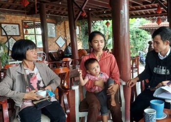 Người đàn ông chết trong tư thế treo cổ tại nhà tạm giữ