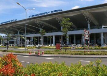 Nhân viên an ninh hàng không Nội Bài bị lái xe taxi hành hung