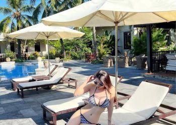 Nữ tuyển thủ Việt Nam tung ảnh bikini quyến rũ gây sốt mạng xã hội