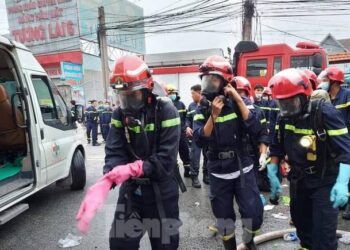 Vụ cháy quán karaoke ở Bình Dương: Tìm thấy thêm hai thi thể trong phòng hát