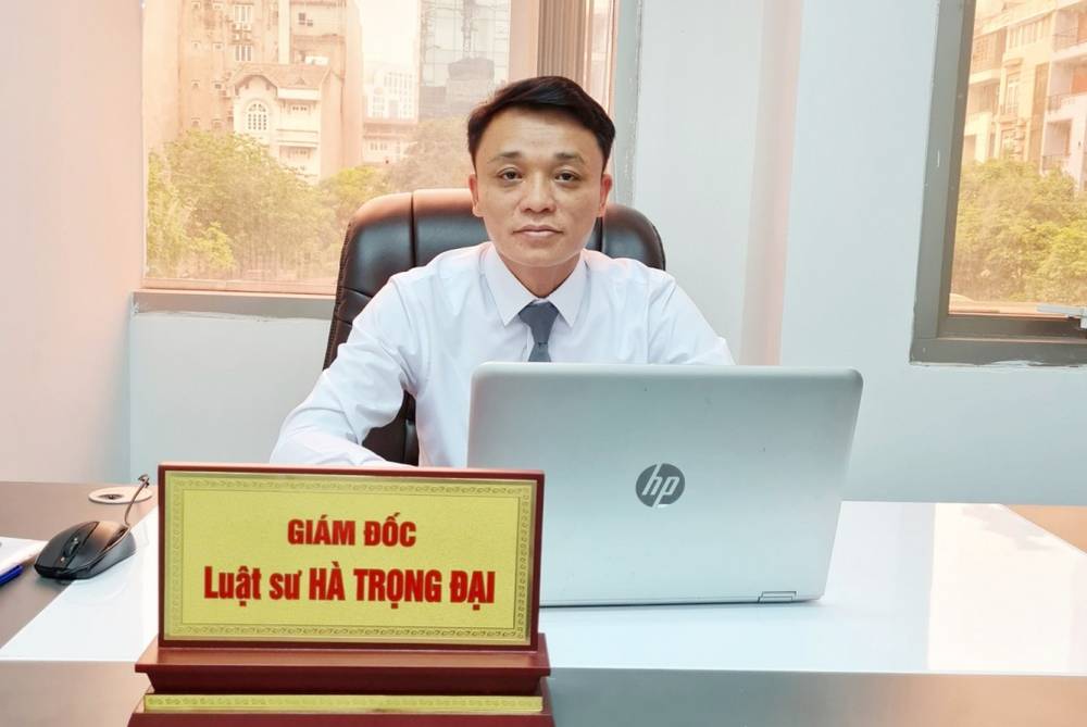 Vụ giết người trên phố Láng Hạ: Tài xế taxi có đồng phạm?