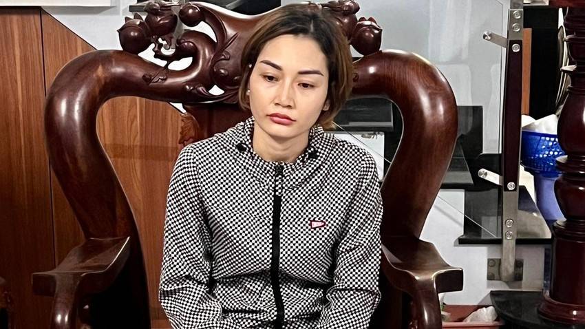 'Bà trùm' vừa nuôi con nhỏ, vừa điều hành đường dây buôn bán hơn 200 khẩu súng