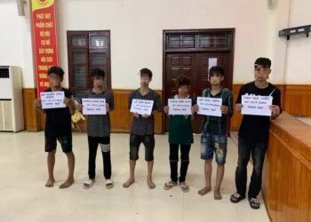 Bắt được nhóm thiếu niên hành hung người phụ nữ để cướp tài sản ở Bắc Ninh