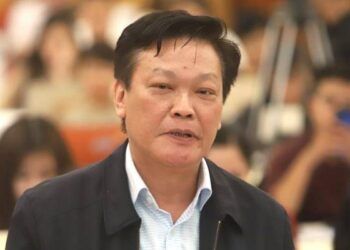 Bộ Nội vụ: Xem xét tăng lương phù hợp cho cán bộ, công chức