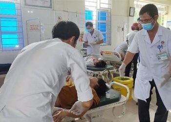 Cập nhật sức khỏe của hơn 20 người nhập viện sau vụ tai nạn ở Nghệ An