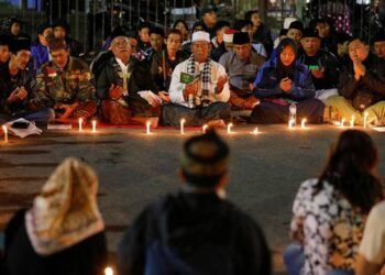 Chủ tịch đội Arema nhận trách nhiệm vụ bạo loạn khiến 125 người chết ở Indonesia