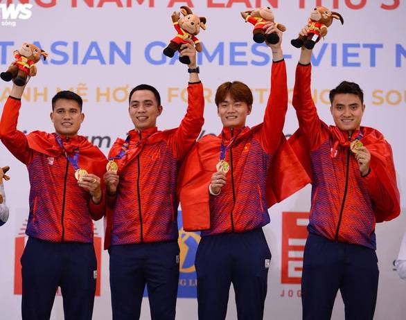 Công an vào cuộc vụ 2 tuyển thủ đội tuyển đấu kiếm Việt Nam tấn công nhau trong buổi tập Công an vào cuộc vụ 2 tuyển thủ đội tuyển đấu kiếm Việt Nam tấn công nhau trong buổi tập