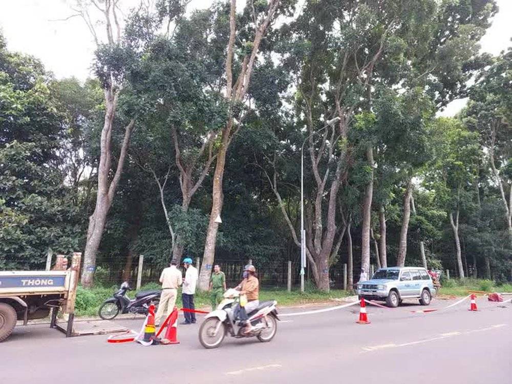 Đang bao vây lâm viên truy tìm đối tượng đâm chết người sau va chạm giao thông