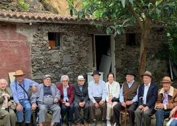 Gia đình 12 anh chị em lập kỷ lục sống lâu nhất thế giới