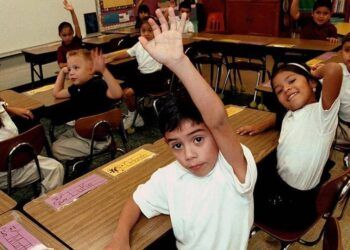 gio hoc tai cac quoc gia tren the gioi Giờ học của học sinh tại các quốc gia trên thế giới có gì khác nhau? Giờ học tại các quốc gia trên thế giới