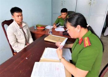 hai thanh nien khuyet tat hon chien nguoi di cung bi dam thung ruot Đắk Lắk: 2 thanh niên khuyết tật hẹn nhau quyết chiến khiến người đi cùng bị đâm thủng ruột Hai thanh niên khuyết tật hỗn chiến, người đi cùng bị đâm thủng ruột