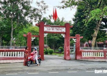 Hiệu trưởng ngôi trường xảy ra vụ cô giáo bị 'bẻ tay': ‘Tất cả đều có lỗi’