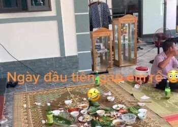 lan dau ra mat gia dinh nha nguoi yeu chang trai bi do van nam vat ra ngu ngay t Chàng trai bị 'đo ván' trong ngày đầu ra mắt nhà người yêu, nằm vật ra ngủ ngay tại sân với "tư thế lạ" Lần đầu ra mắt gia đình nhà người yêu, chàng trai bị 'đo ván', nằm vật ra ngủ ngay tại sân nhưng lại khiến dân tình dở khóc dở cười vì điều này