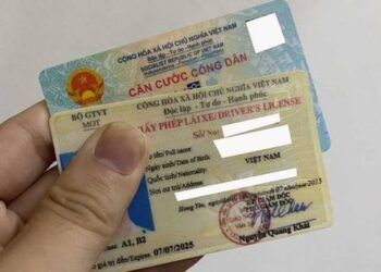 Mang CCCD gắn chip thay GPLX khi tham gia giao thông có bị phạt hay không?