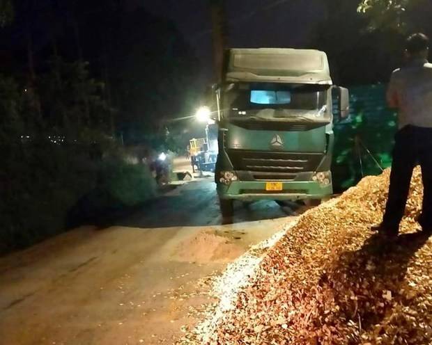 Phú Thọ: Phát hiện thi thể bị vùi lấp trong đống dăm gỗ Phú Thọ: Phát hiện thi thể bị vùi lấp trong đống dăm gỗ