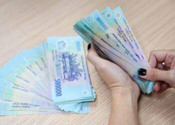 Quy định mới về chính sách tiền lương; công tác tổ chức, cán bộ có hiệu lực từ tháng 11/2022