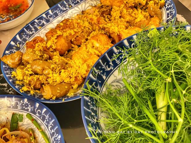 Sau bún đậu, có thêm đặc sản Hà Nội khiến ẩm thực TP.HCM “dậy sóng”