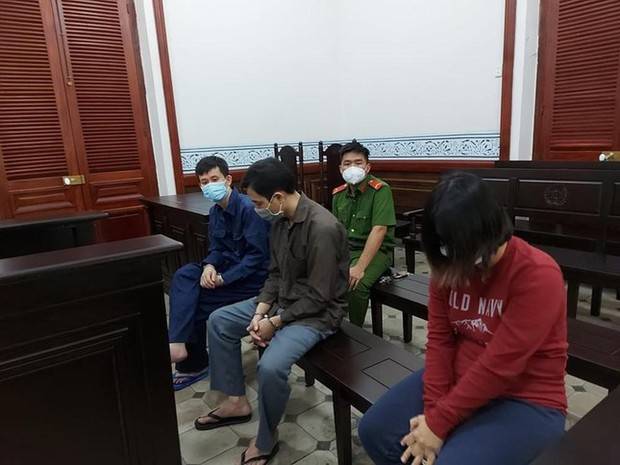 Trước ca sĩ Hồ Ngọc Hà, những sao Việt nào từng bị mất trộm tài sản? Trước ca sĩ Hồ Ngọc Hà, những sao Việt nào từng bị mất trộm tài sản?