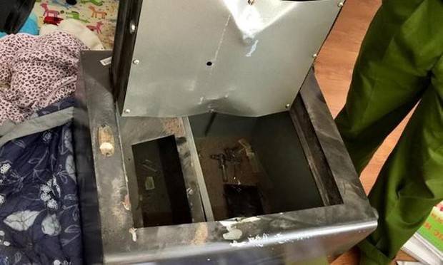 Trước ca sĩ Hồ Ngọc Hà, những sao Việt nào từng bị mất trộm tài sản? Trước ca sĩ Hồ Ngọc Hà, những sao Việt nào từng bị mất trộm tài sản?