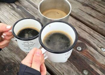 Uống quá nhiều cà phê có thể dẫn đến 5 tác dụng phụ nguy hiểm này