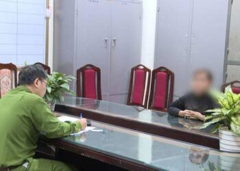 Uống rượu say, cô gái gọi điện trêu Cảnh sát 113