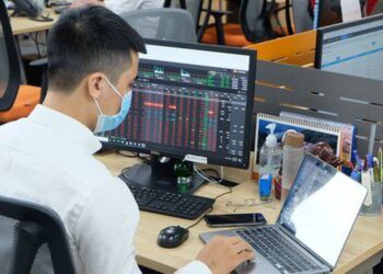 Ủy ban Chứng khoán lên tiếng sau khi các cá nhân liên quan đến Vạn Thịnh Phát bị bắt