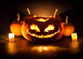 Vì sao lễ hội Halloween gắn với hình ảnh quả bí ngô?
